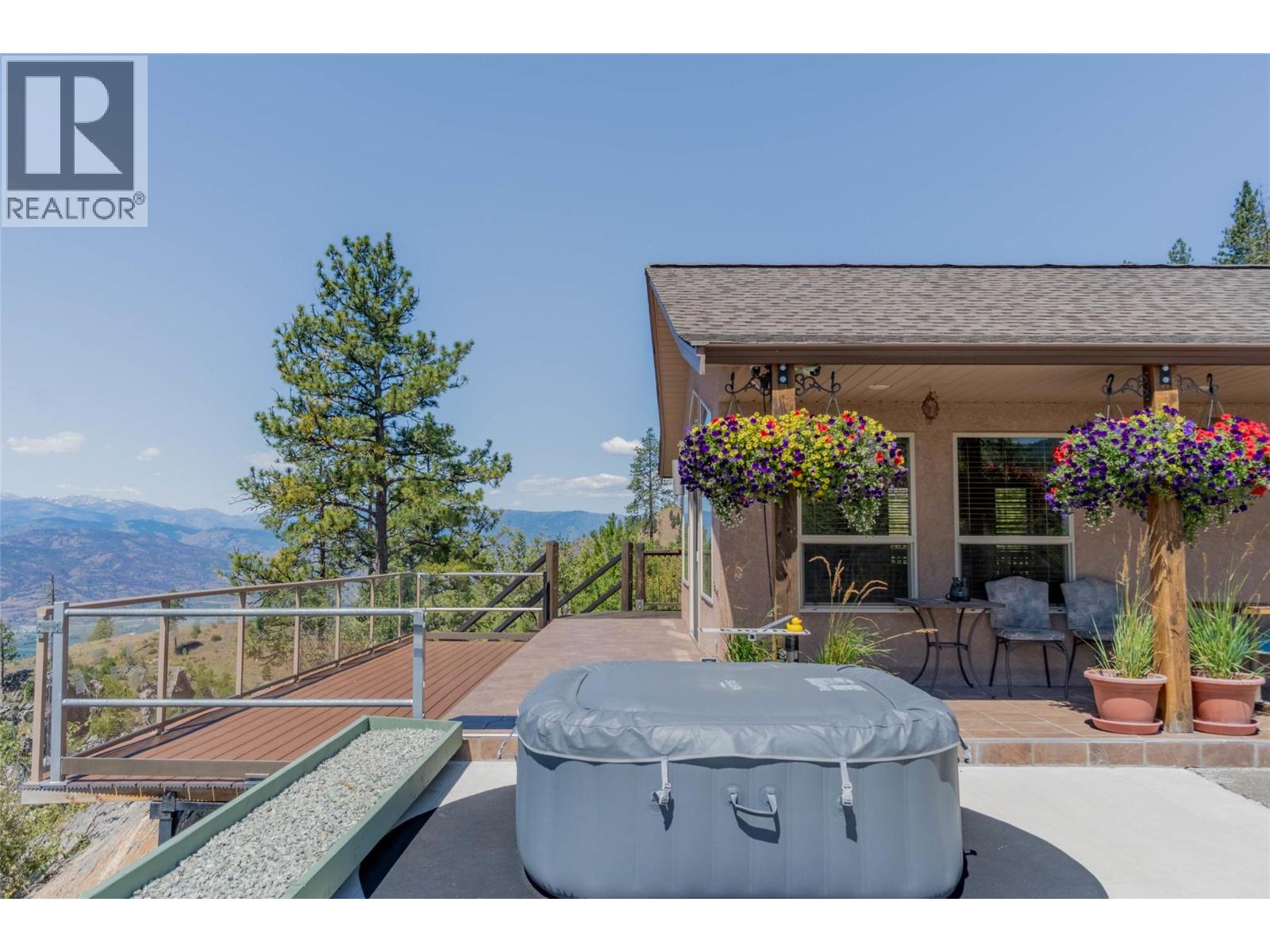 284 LONG JOE Road, Osoyoos
