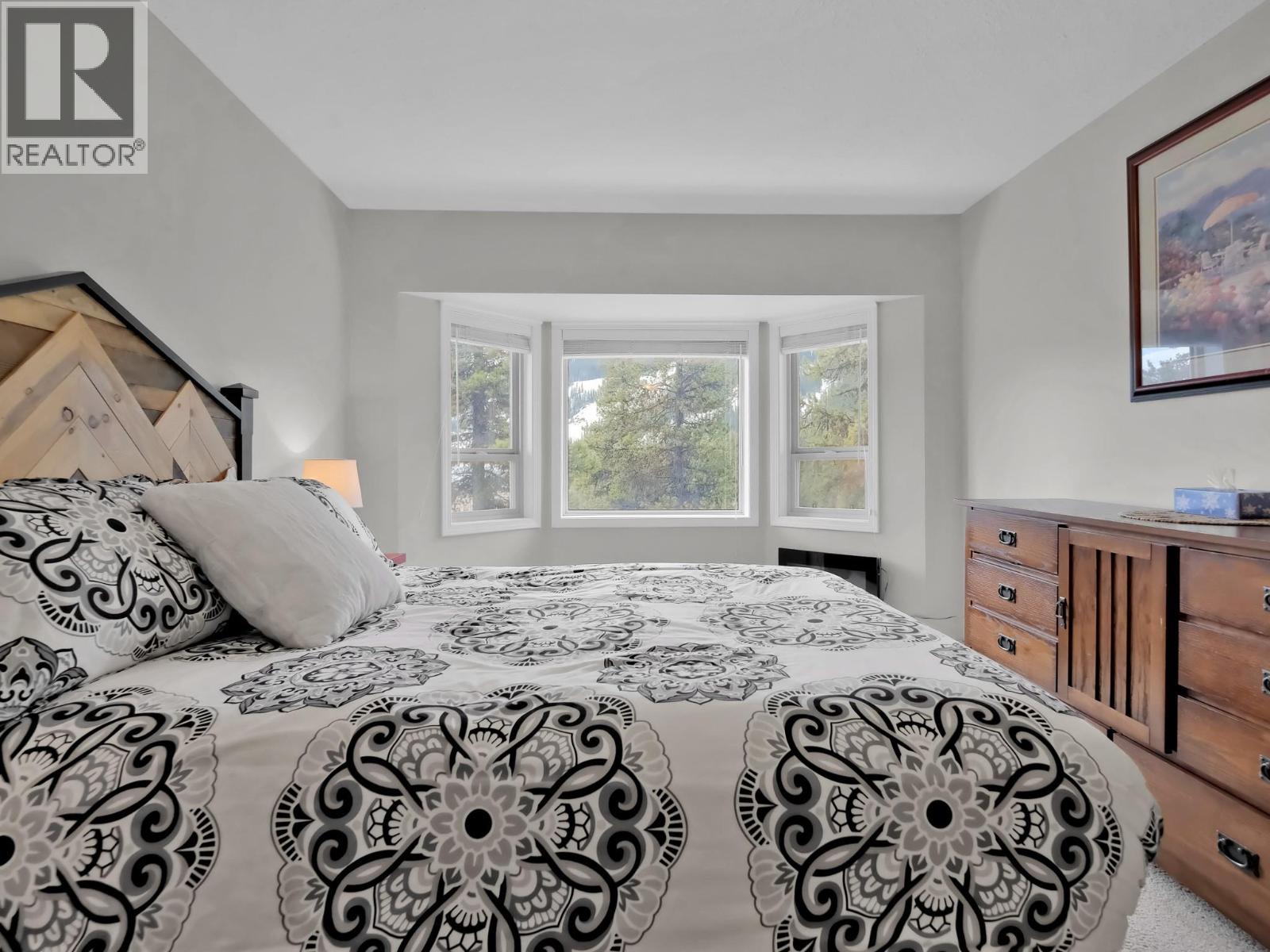 225 CLEARVIEW Road Unit# 903, Apex Mountain