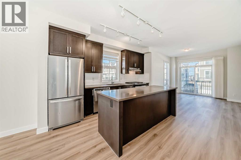 Single Family House for Sale in  Sherwood Boulevard NW Sherwood Calgary 