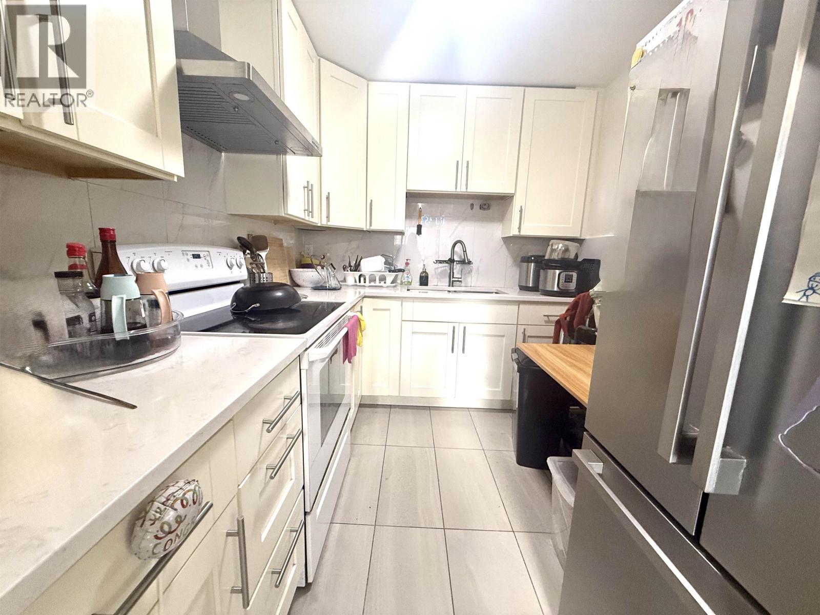 173 8333 JONES ROAD, Richmond