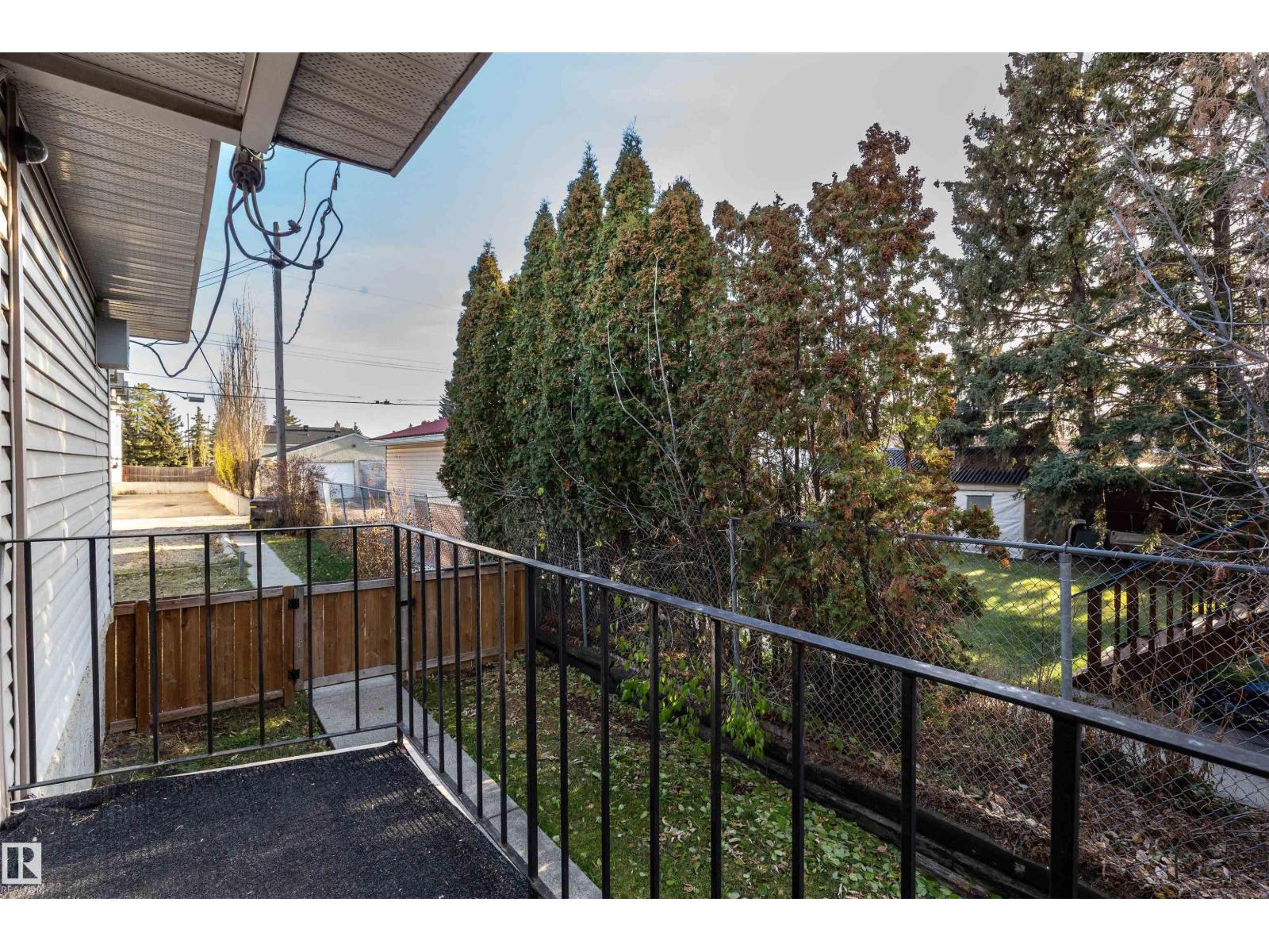 #6 15431 93 AV NW, Edmonton