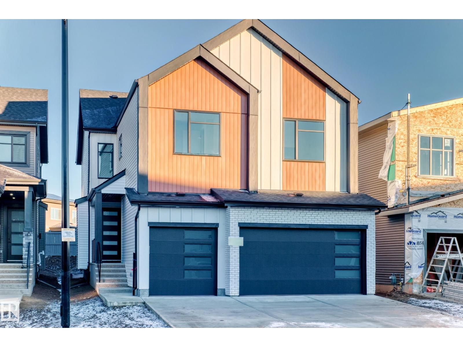 7025 KIVIAQ CR SW, Edmonton