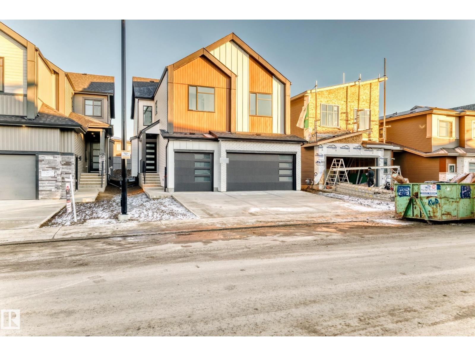 7025 KIVIAQ CR SW, Edmonton