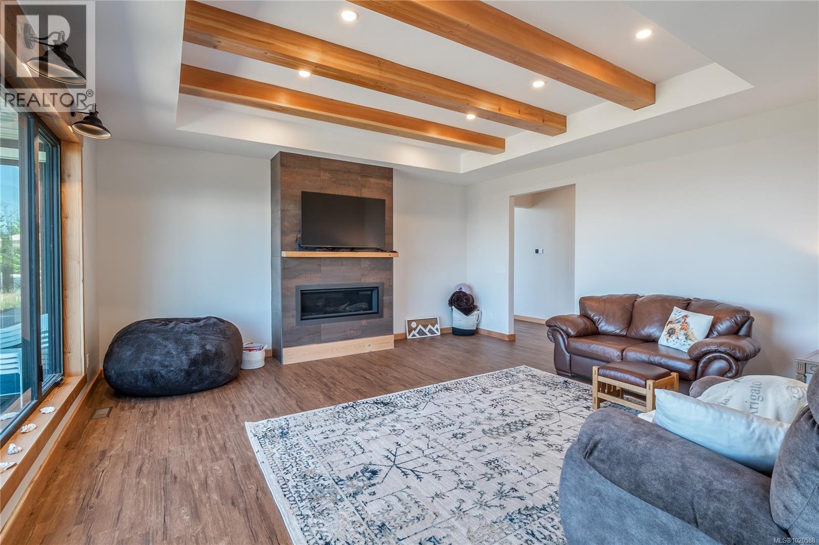 573 Horseshoe Rd, Gabriola Island