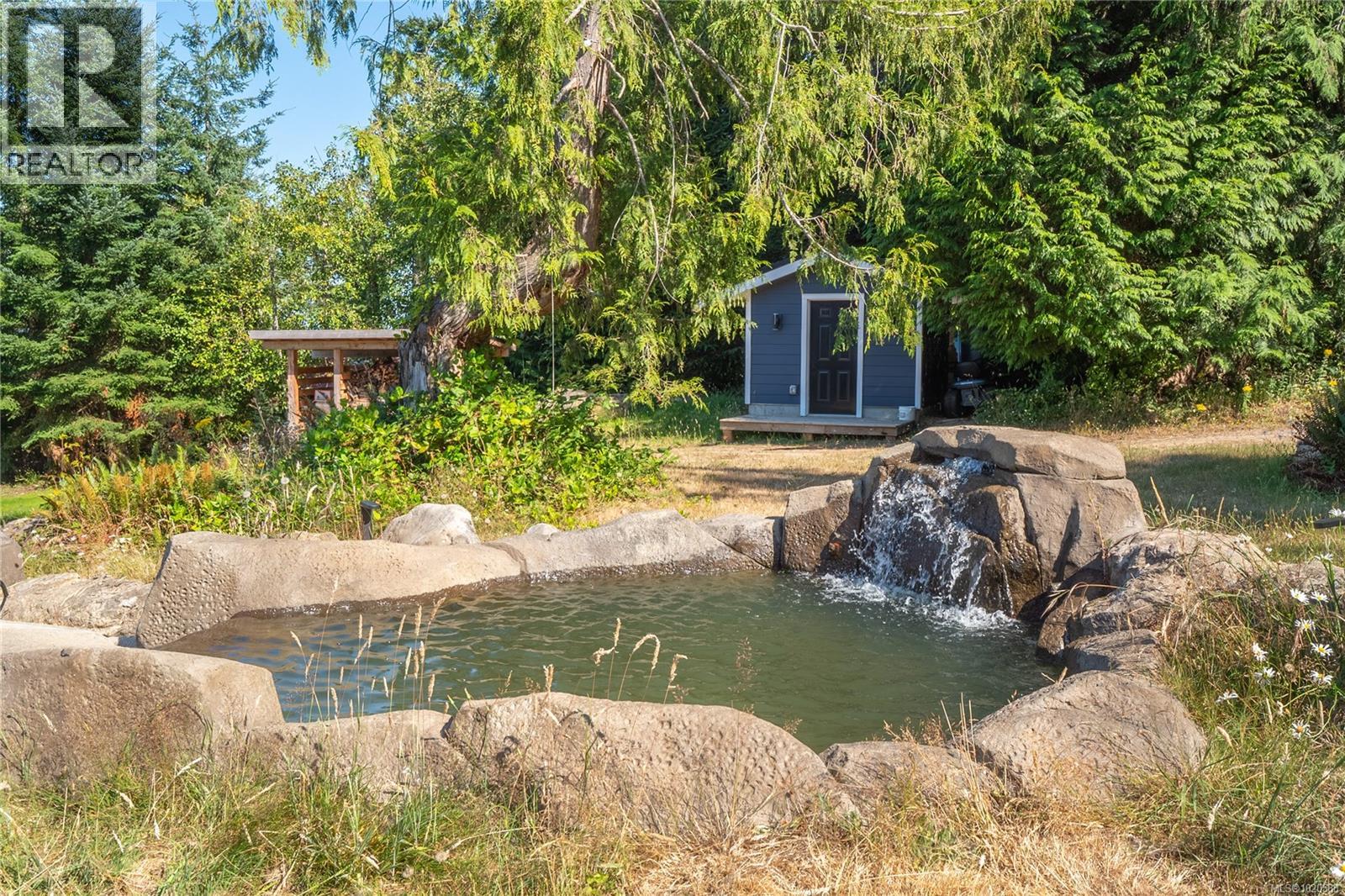 573 Horseshoe Rd, Gabriola Island