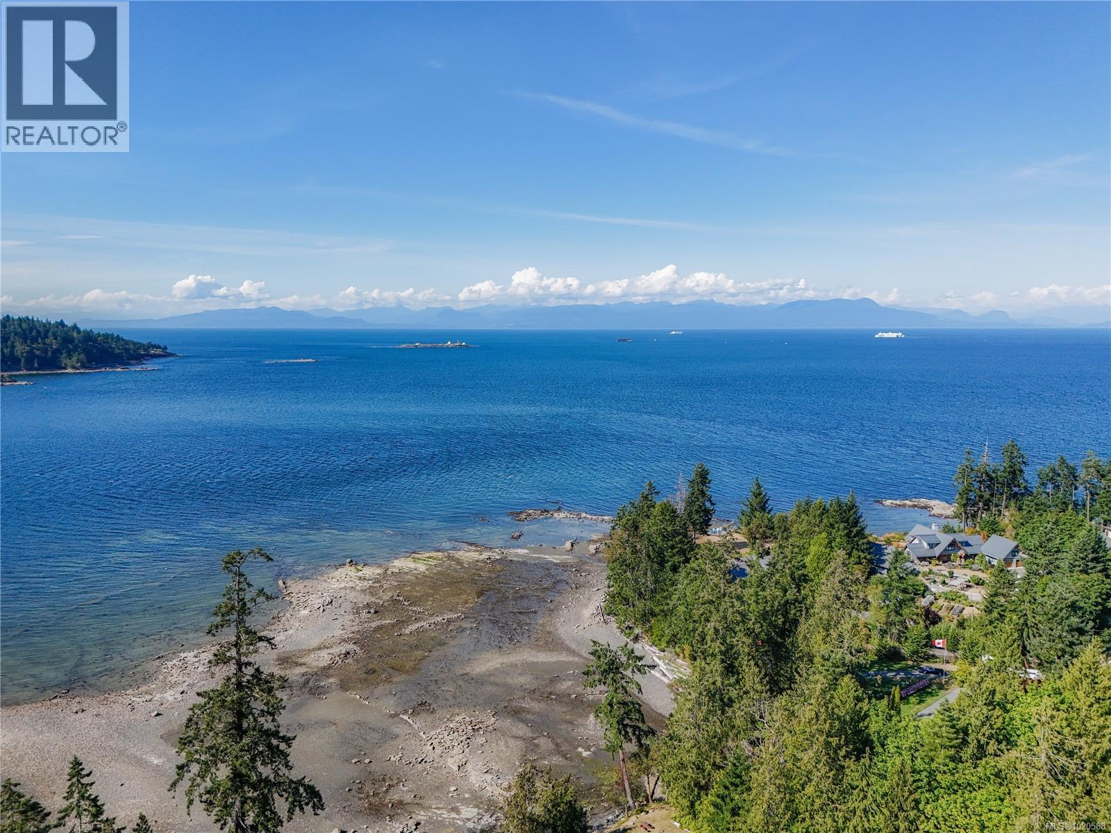 573 Horseshoe Rd, Gabriola Island