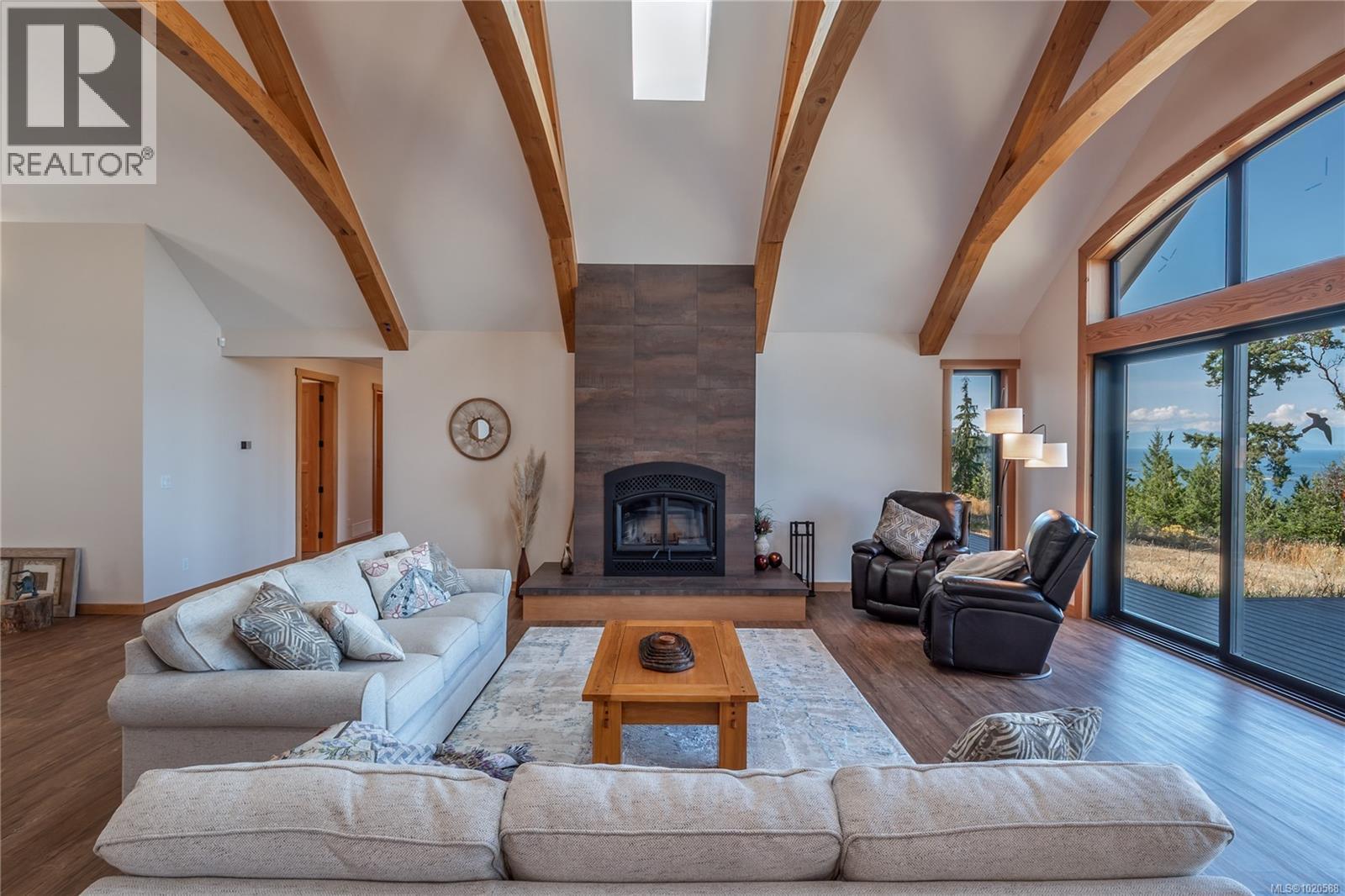 573 Horseshoe Rd, Gabriola Island