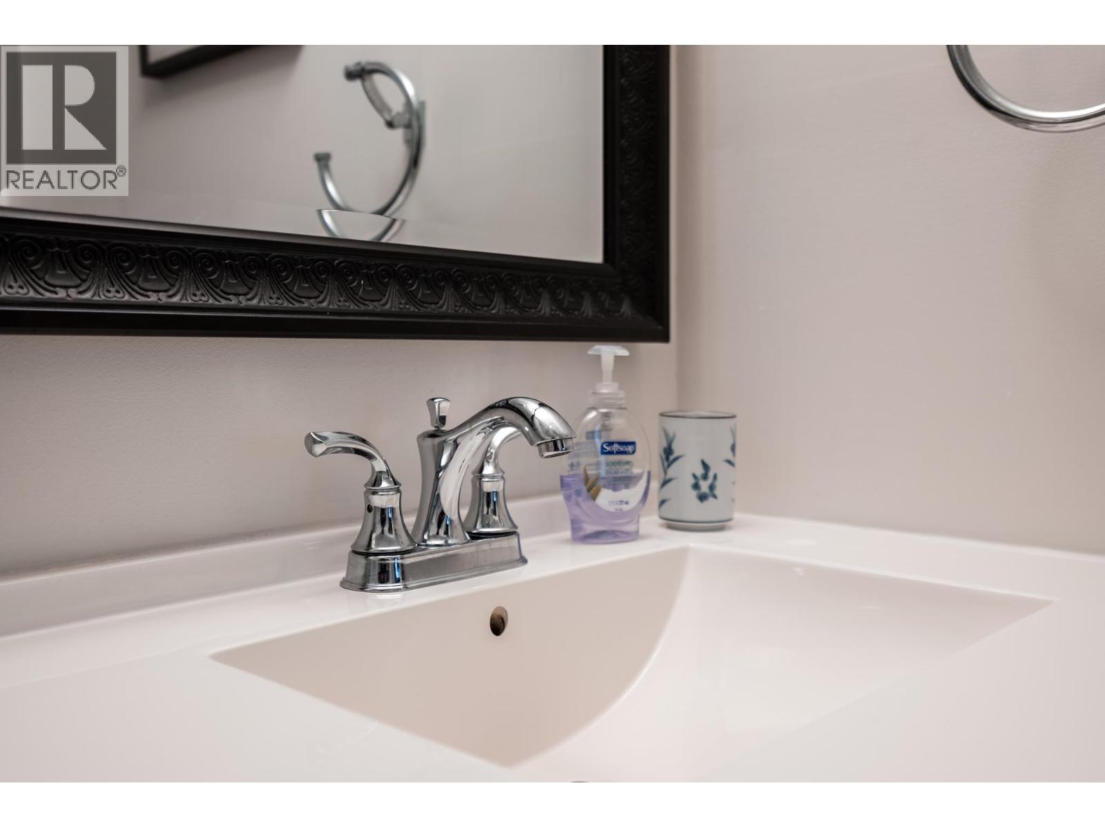 320 1220 LASALLE PLACE, Coquitlam