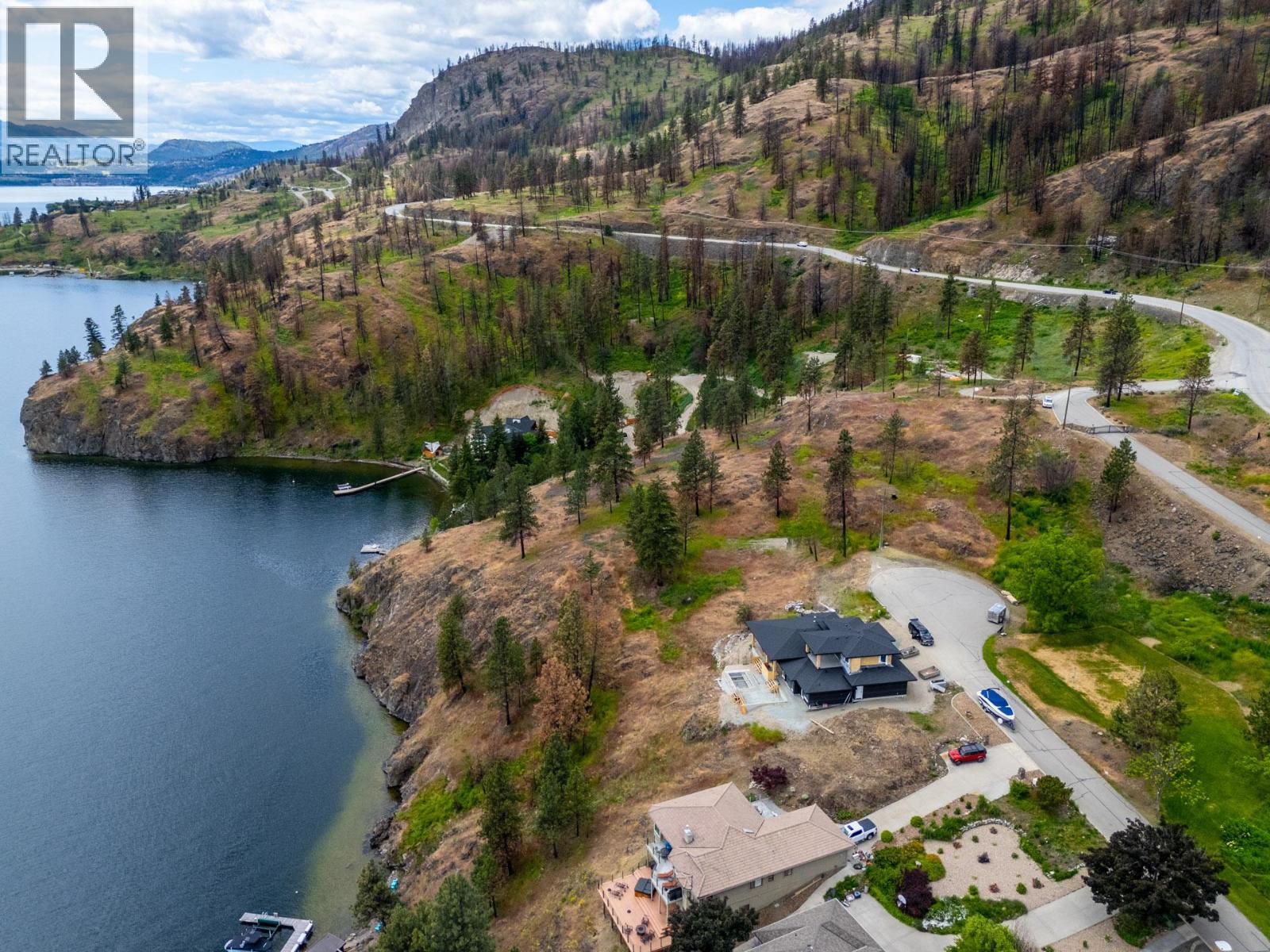  695 Westside Road North, Kelowna