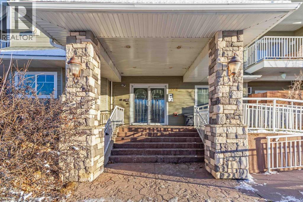 9918 Gordon Avenue, Fort McMurray