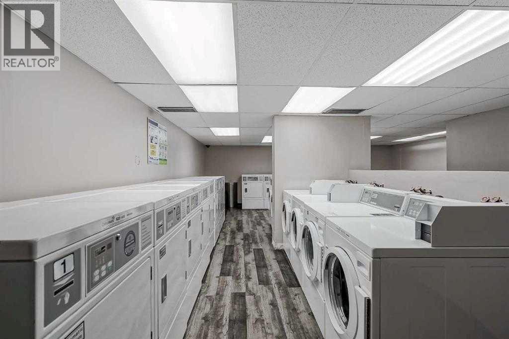 Single Family House for Sale in   Dalton Drive NW Dalhousie Calgary 