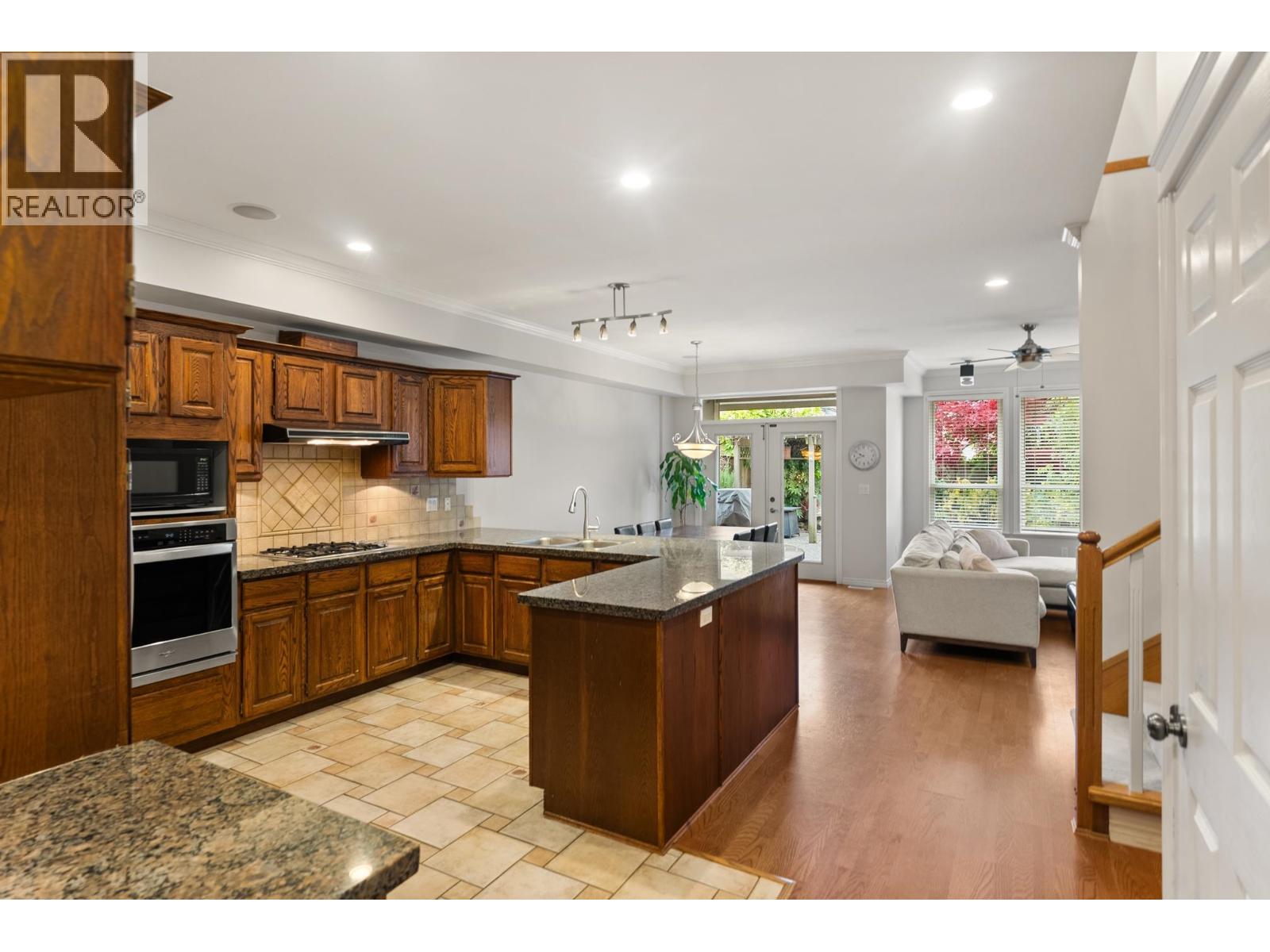 3880 GARRY STREET, Richmond