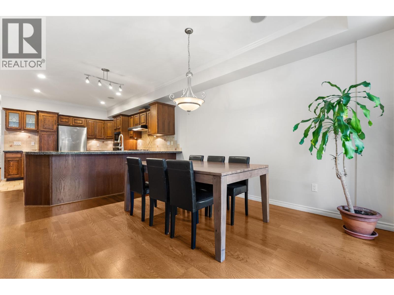 3880 GARRY STREET, Richmond