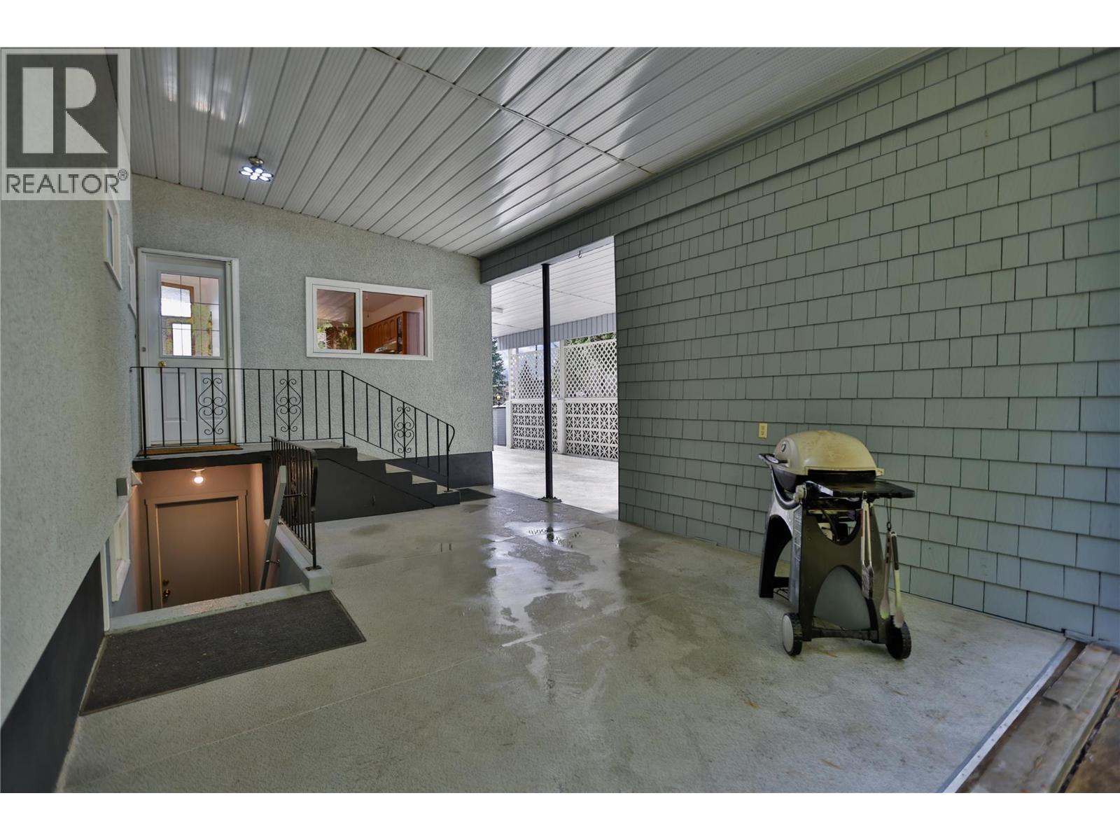 1438 Nichol Road, Revelstoke