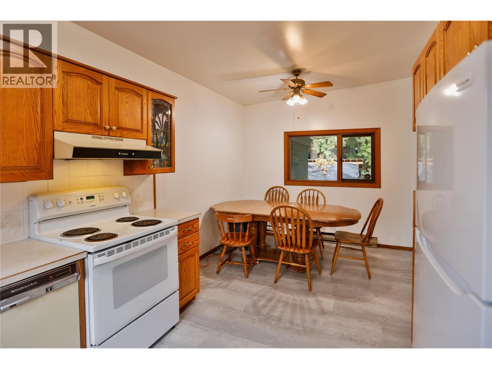 1438 Nichol Road, Revelstoke