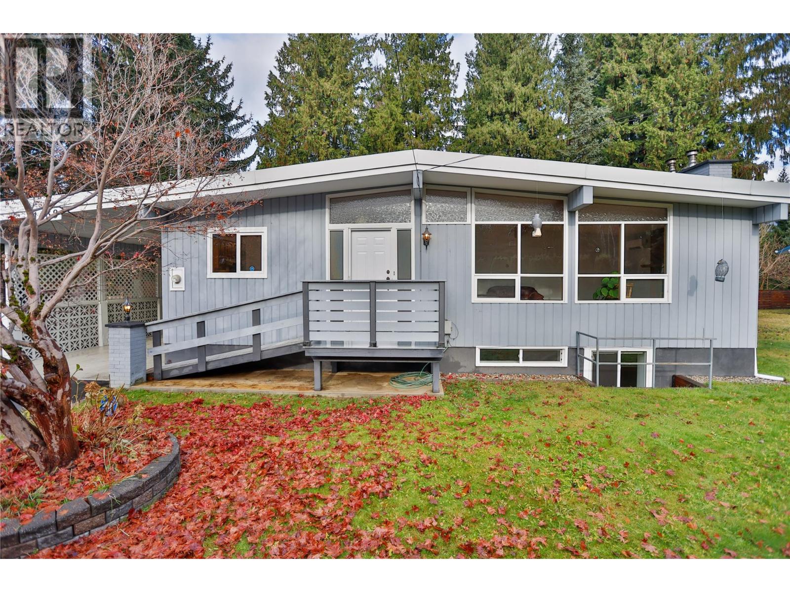 1438 Nichol Road, Revelstoke