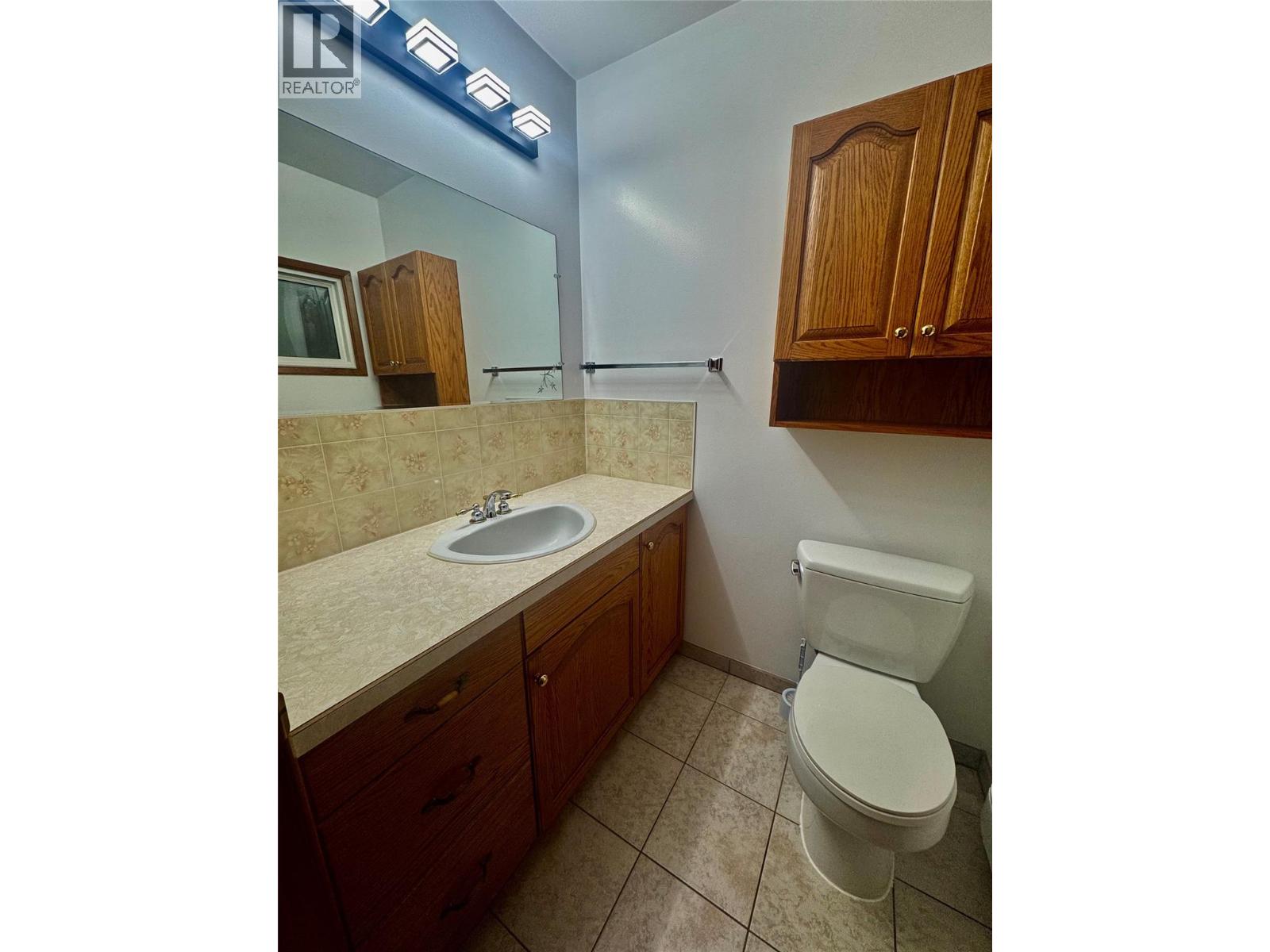 1438 Nichol Road, Revelstoke