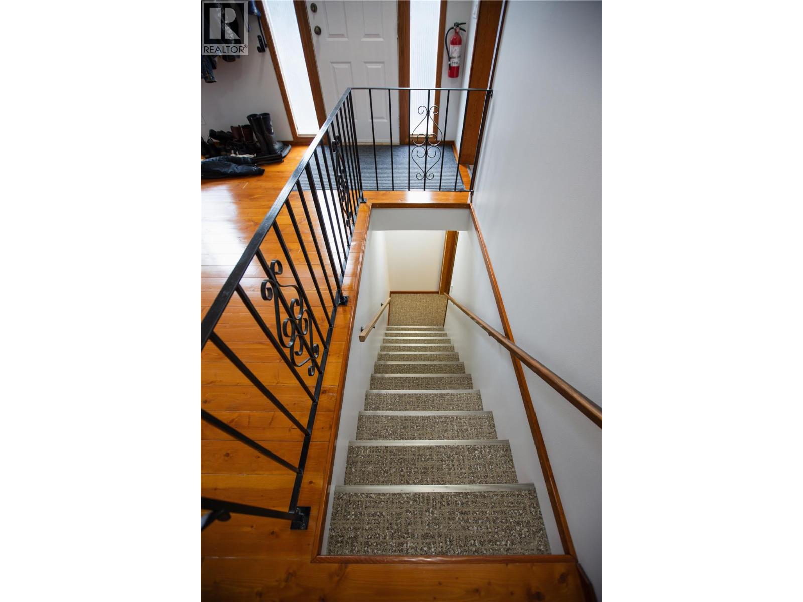 1438 Nichol Road, Revelstoke