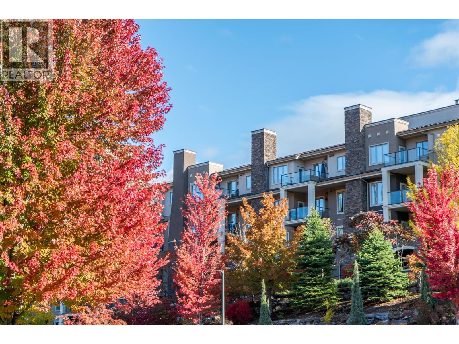 1514 1875 Country Club Drive, Kelowna