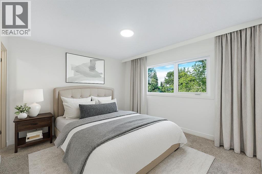 Single Family House 3 Level for Sale in  Midlawn Close SE Midnapore Calgary 