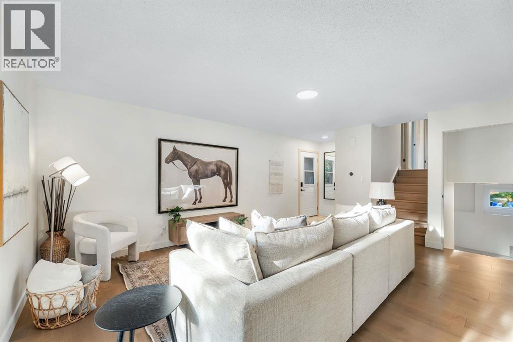 Single Family House 3 Level for Sale in  Midlawn Close SE Midnapore Calgary 