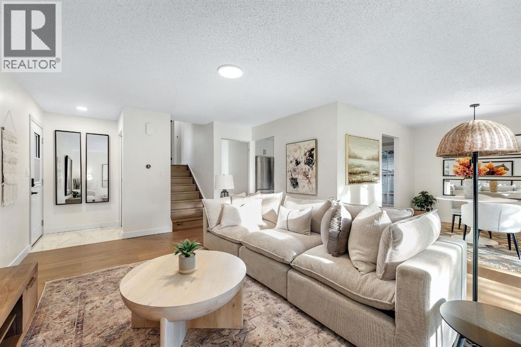 Single Family House 3 Level for Sale in  Midlawn Close SE Midnapore Calgary 