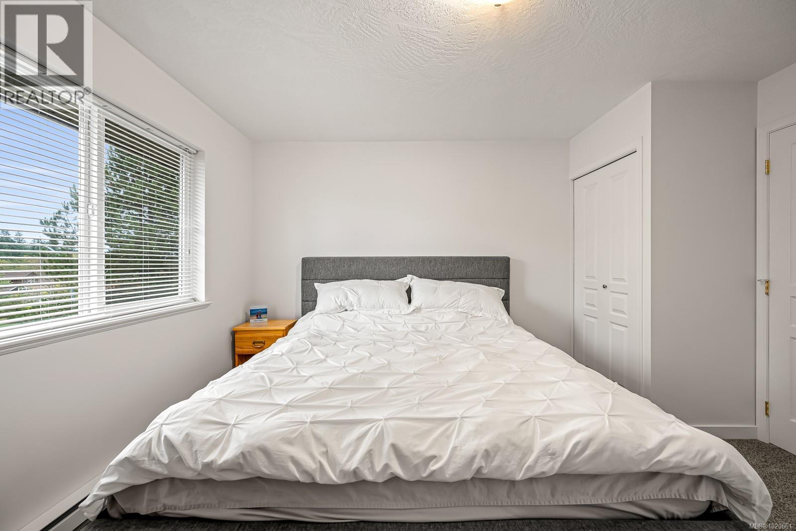 4 1275 Guthrie Rd, Comox