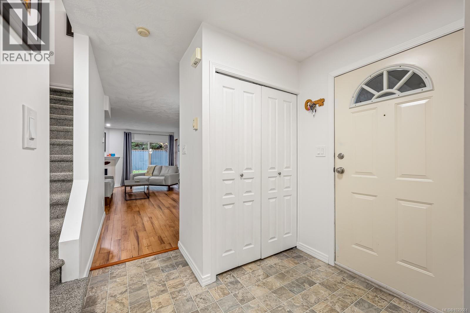 4 1275 Guthrie Rd, Comox