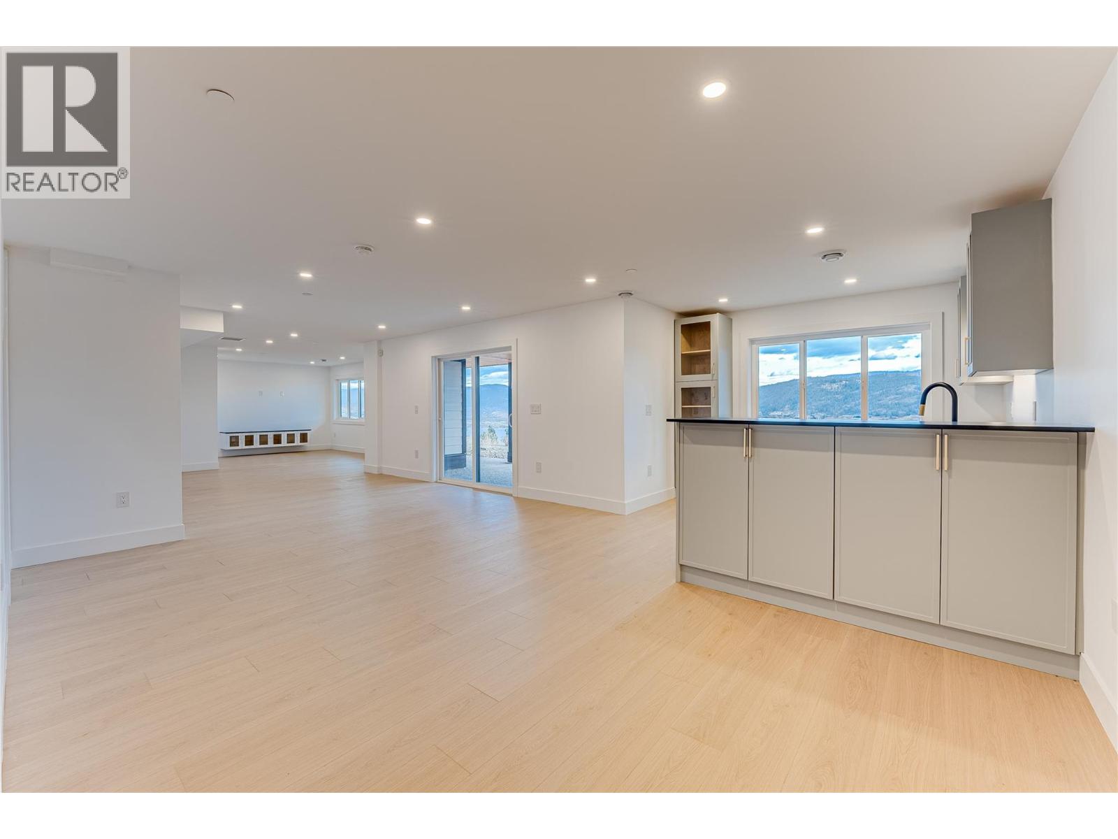  8924 Tavistock Road, Vernon