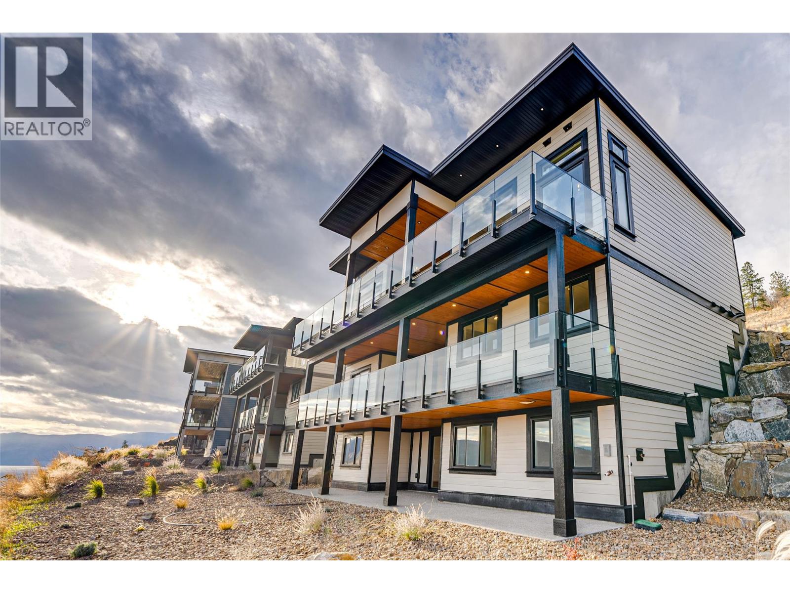  8924 Tavistock Road, Vernon