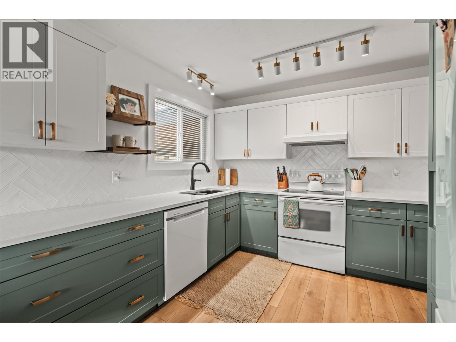 4311 15TH Avenue, Vernon