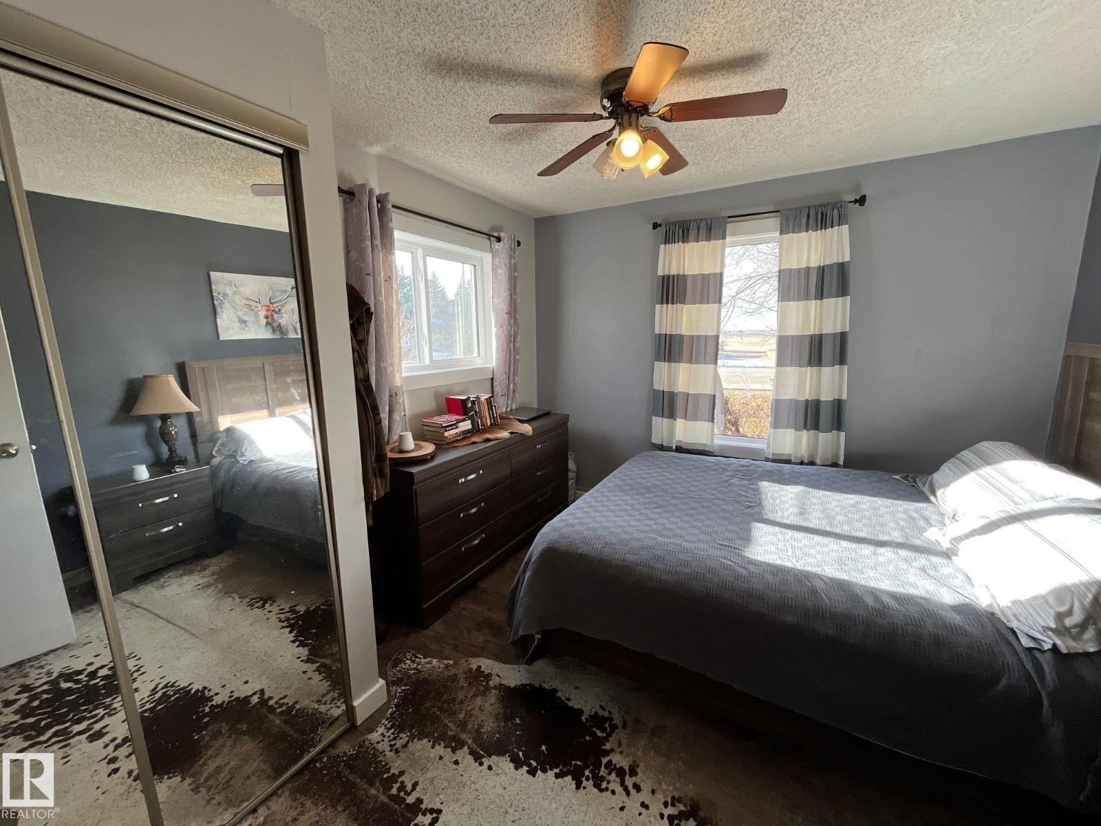 4972 CENTRE ST, New Sarepta