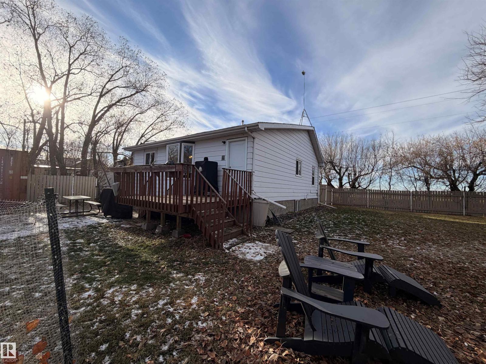 4972 CENTRE ST, New Sarepta