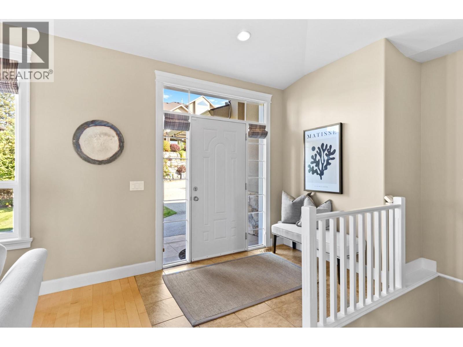  2591 Lake Breeze Court, Lake Country