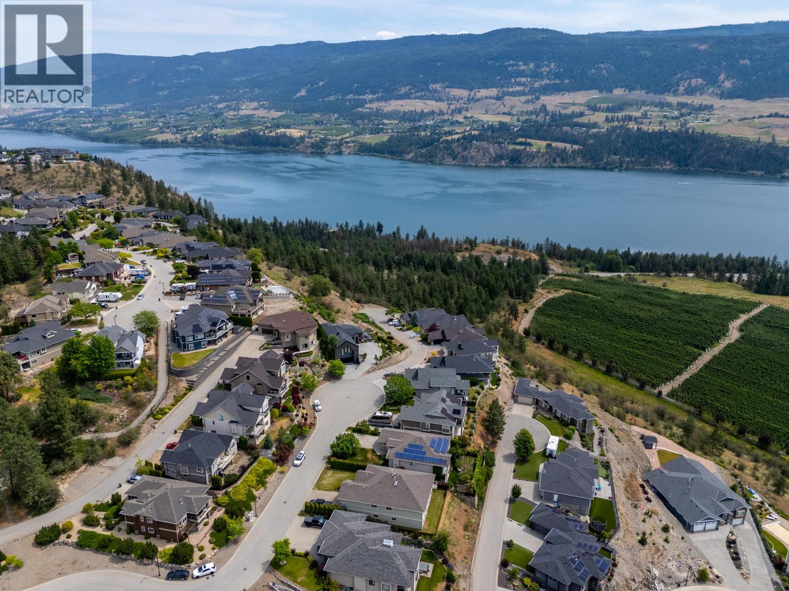  2591 Lake Breeze Court, Lake Country