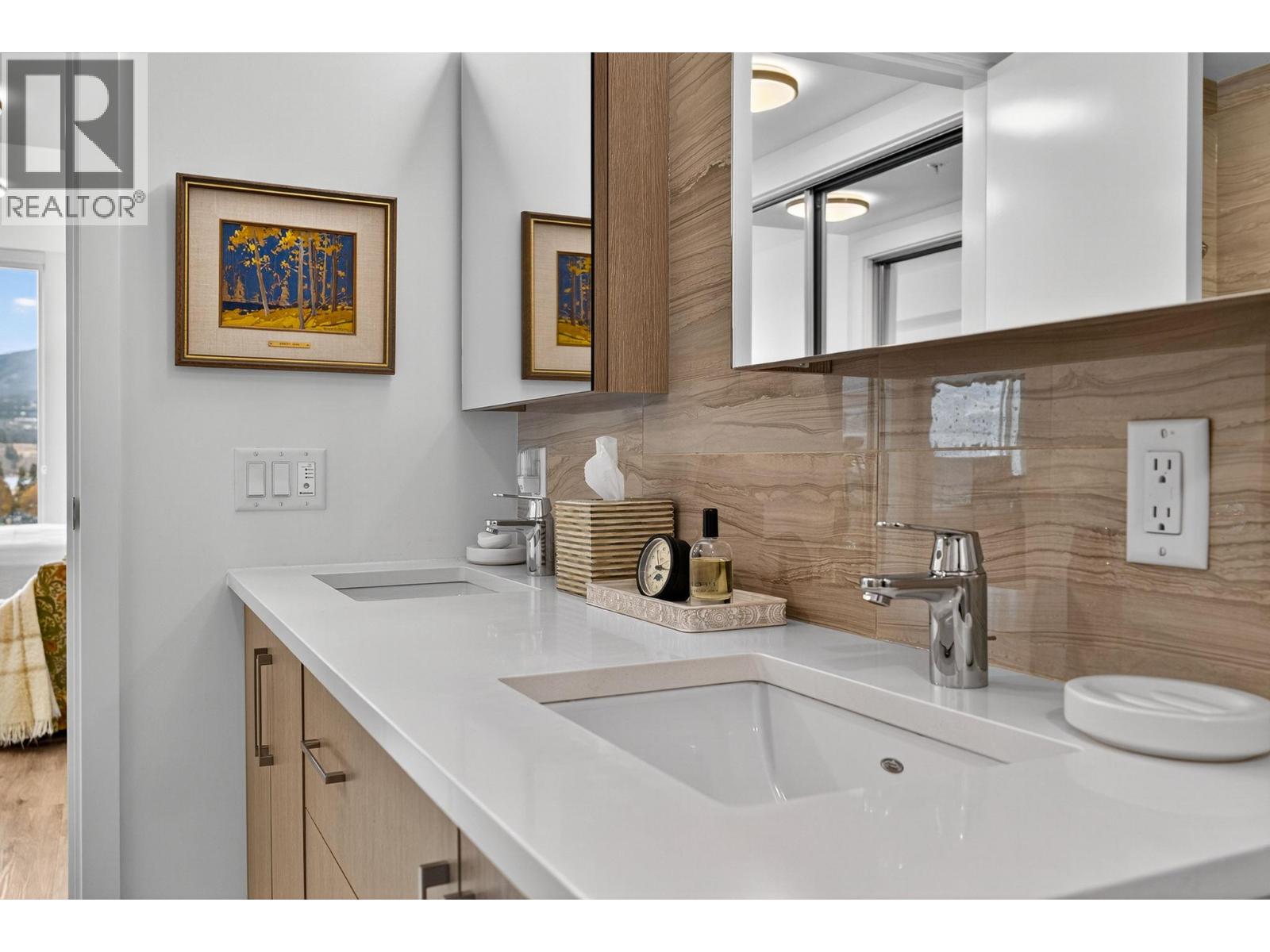 708 1588 Ellis Street, Kelowna