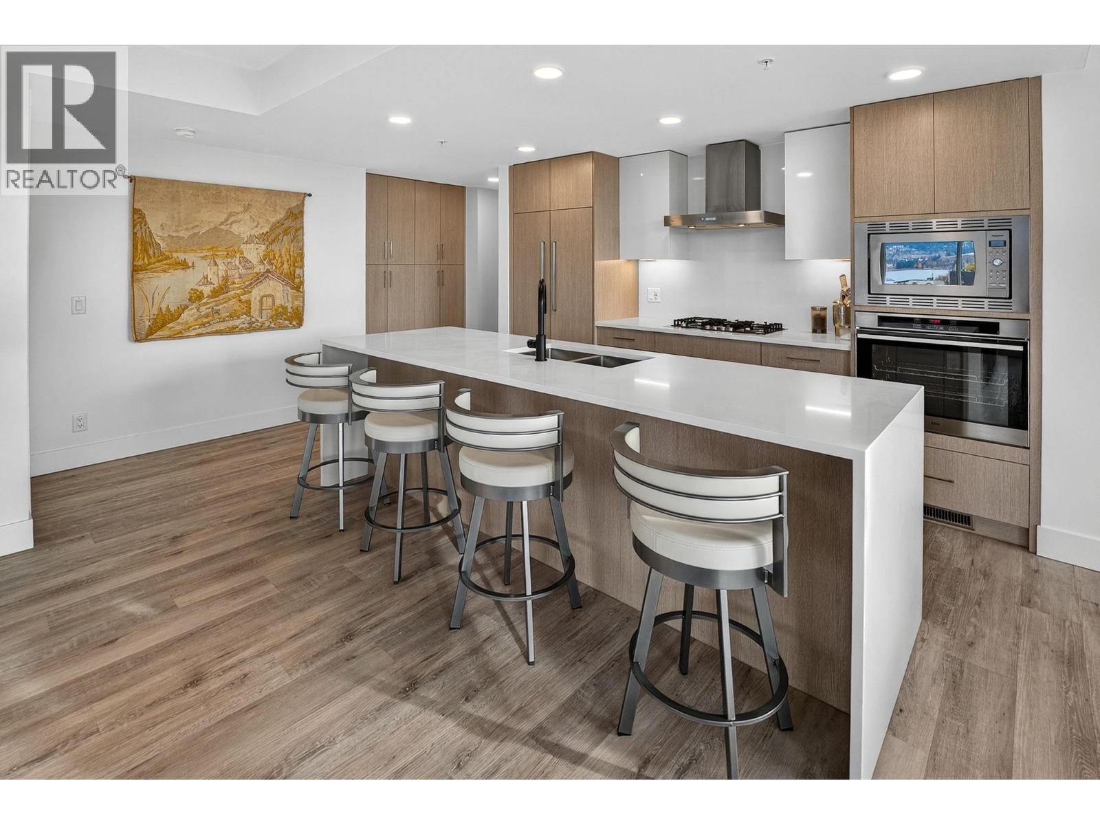 708 1588 Ellis Street, Kelowna