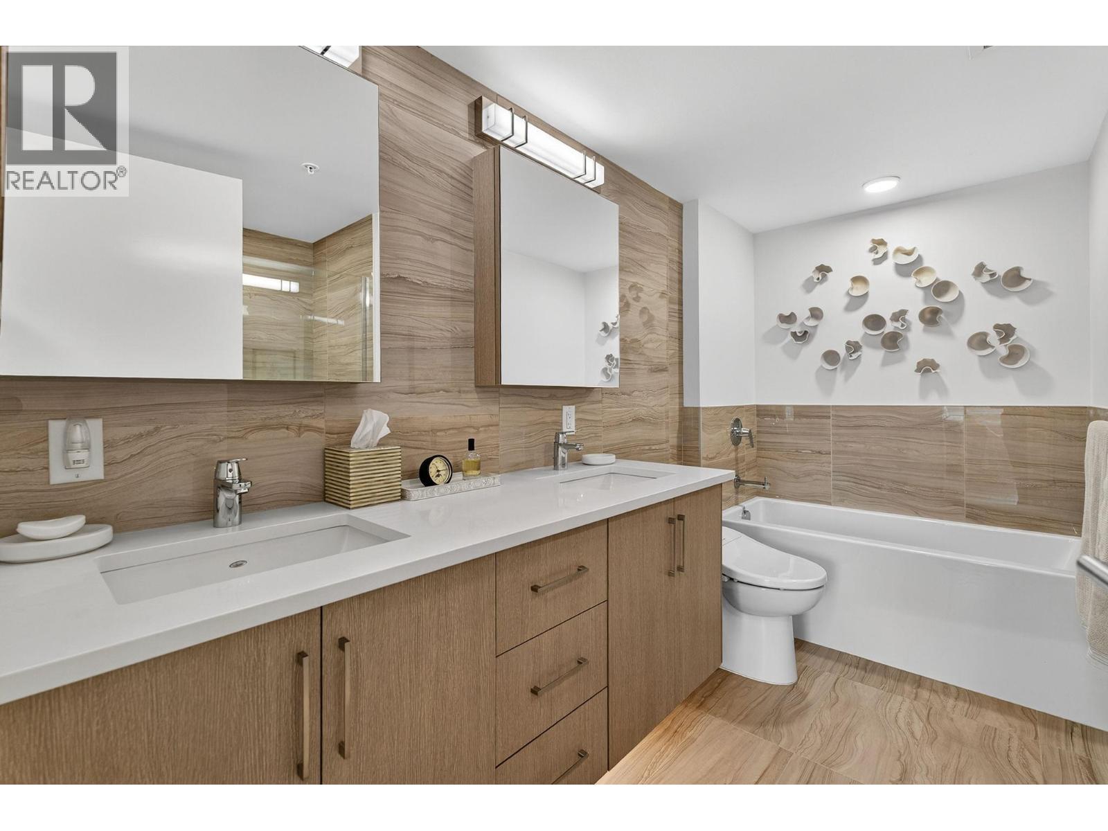 708 1588 Ellis Street, Kelowna