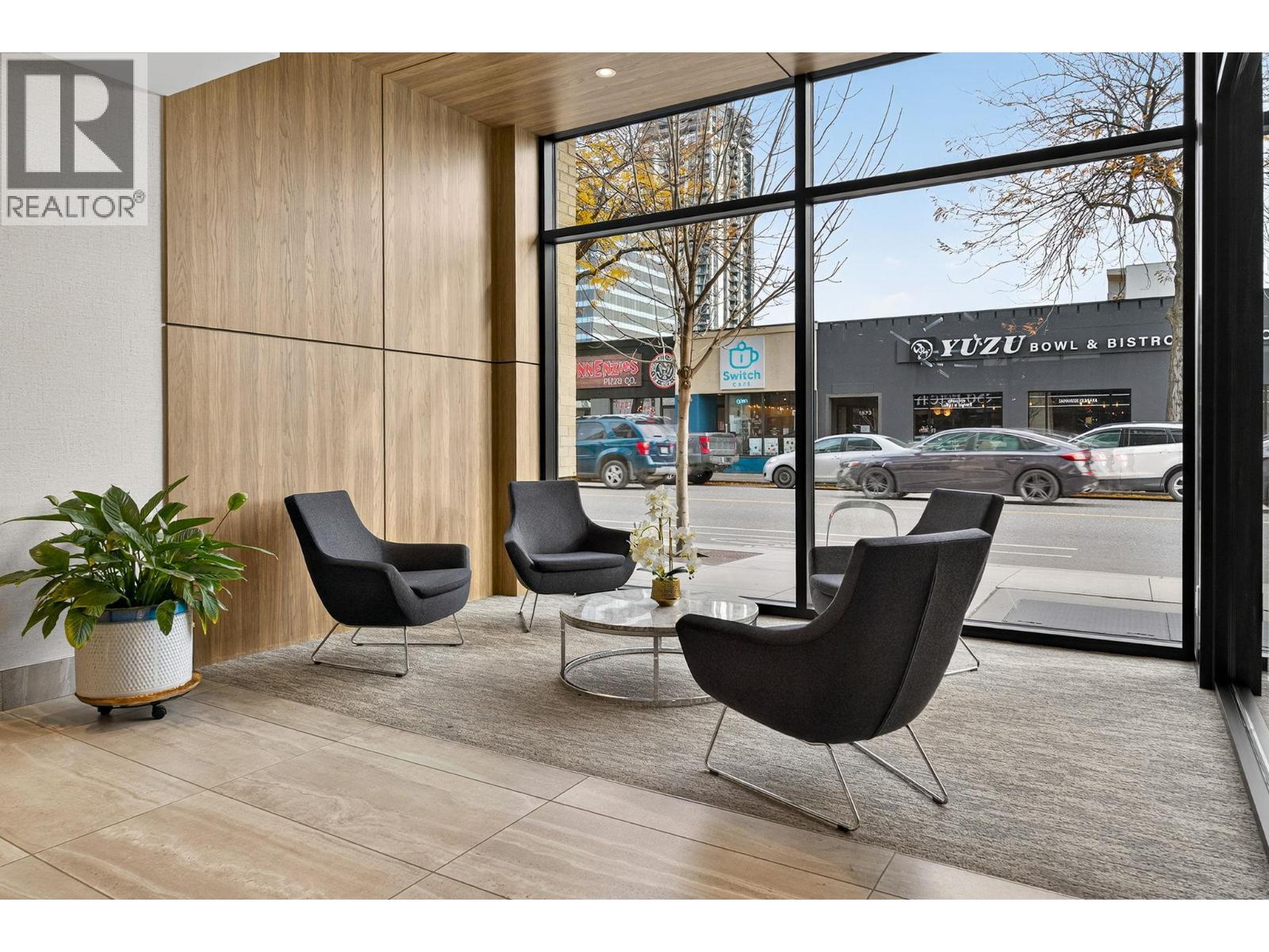 708 1588 Ellis Street, Kelowna