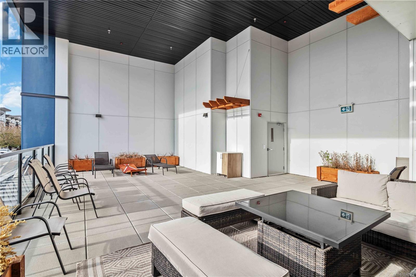 407 842 Orono Ave, Langford