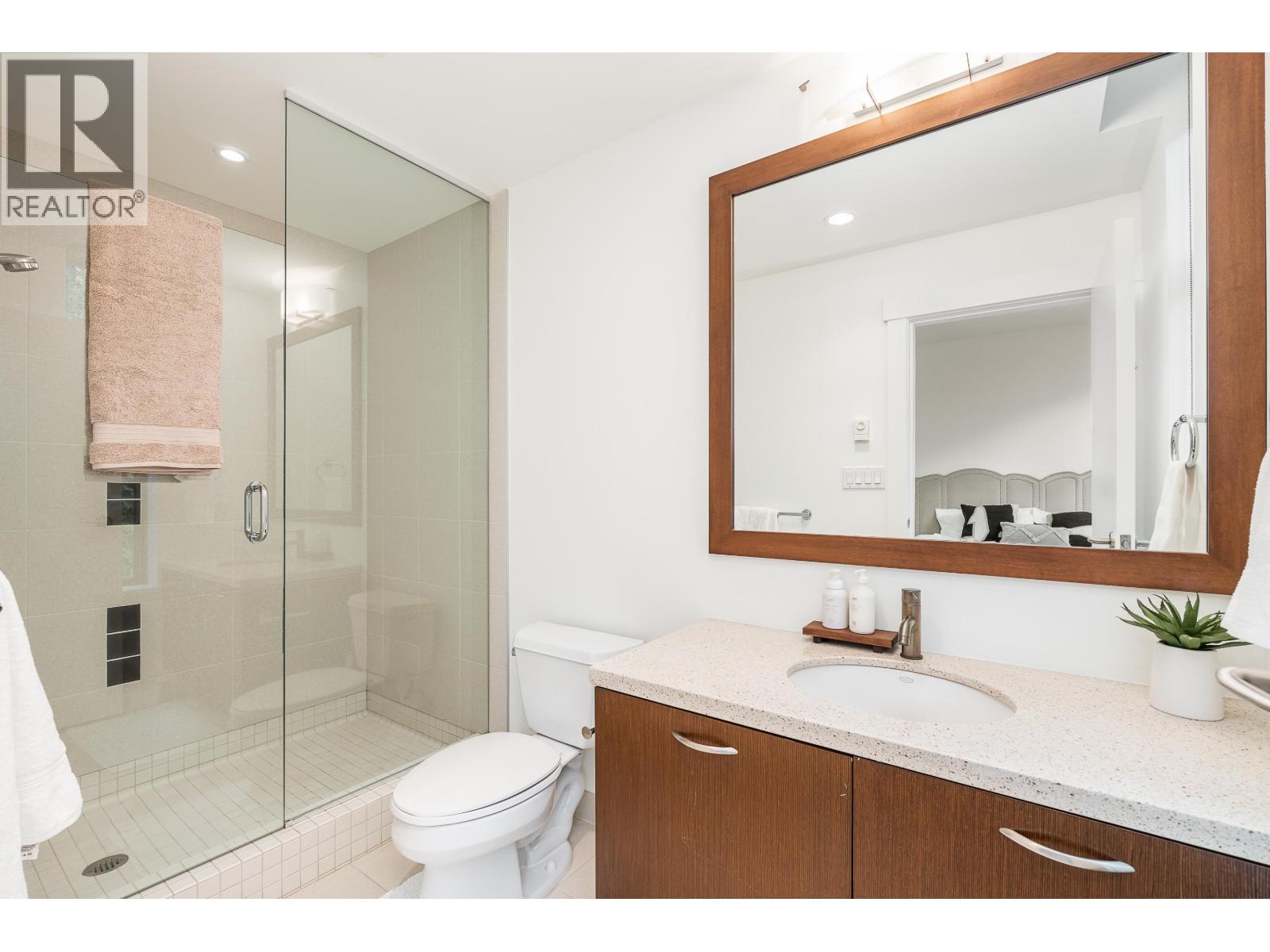 1101 3335 CYPRESS PLACE, West Vancouver