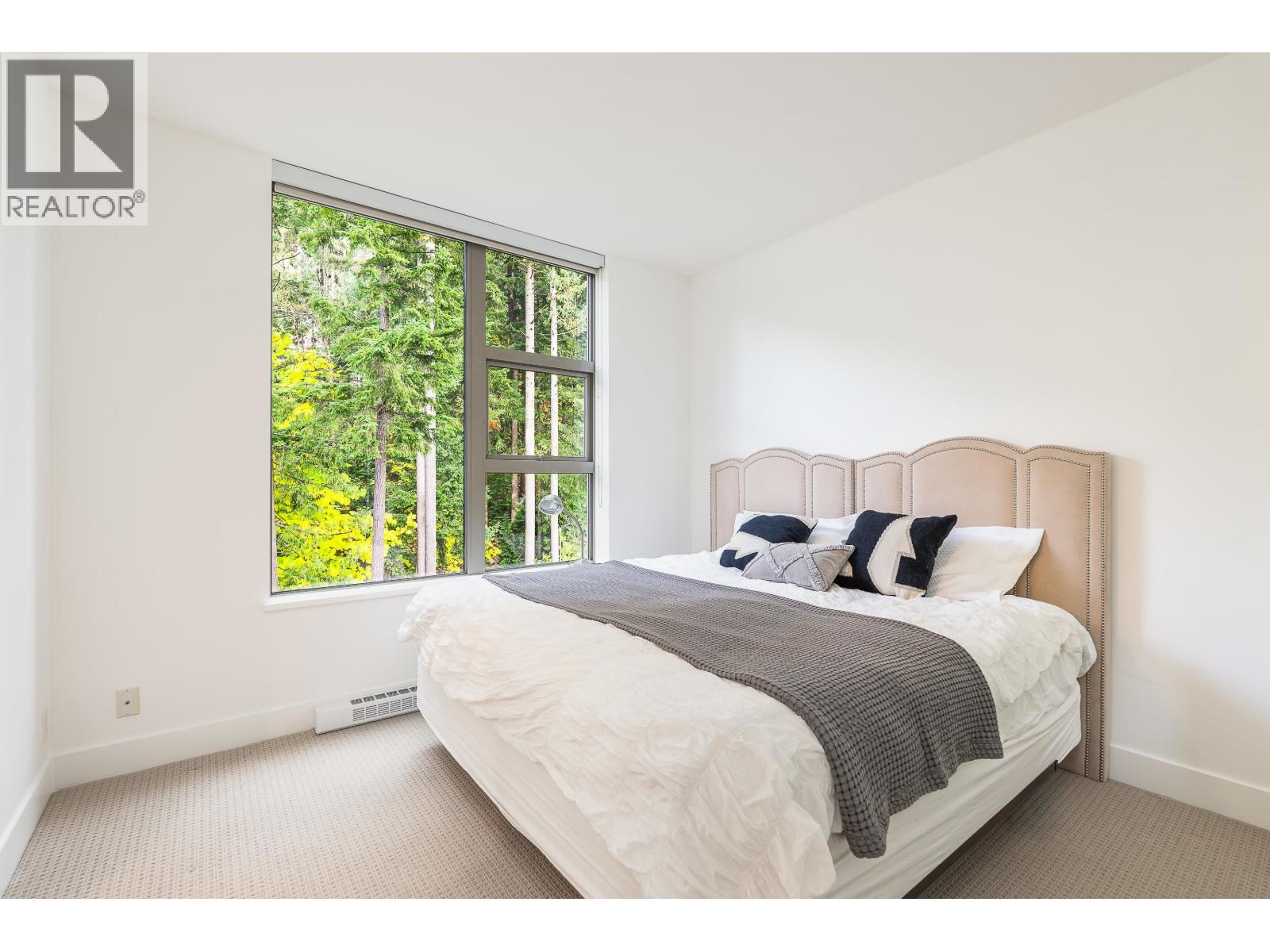 1101 3335 CYPRESS PLACE, West Vancouver