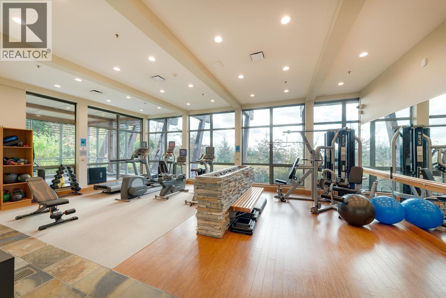 1101 3335 CYPRESS PLACE, West Vancouver