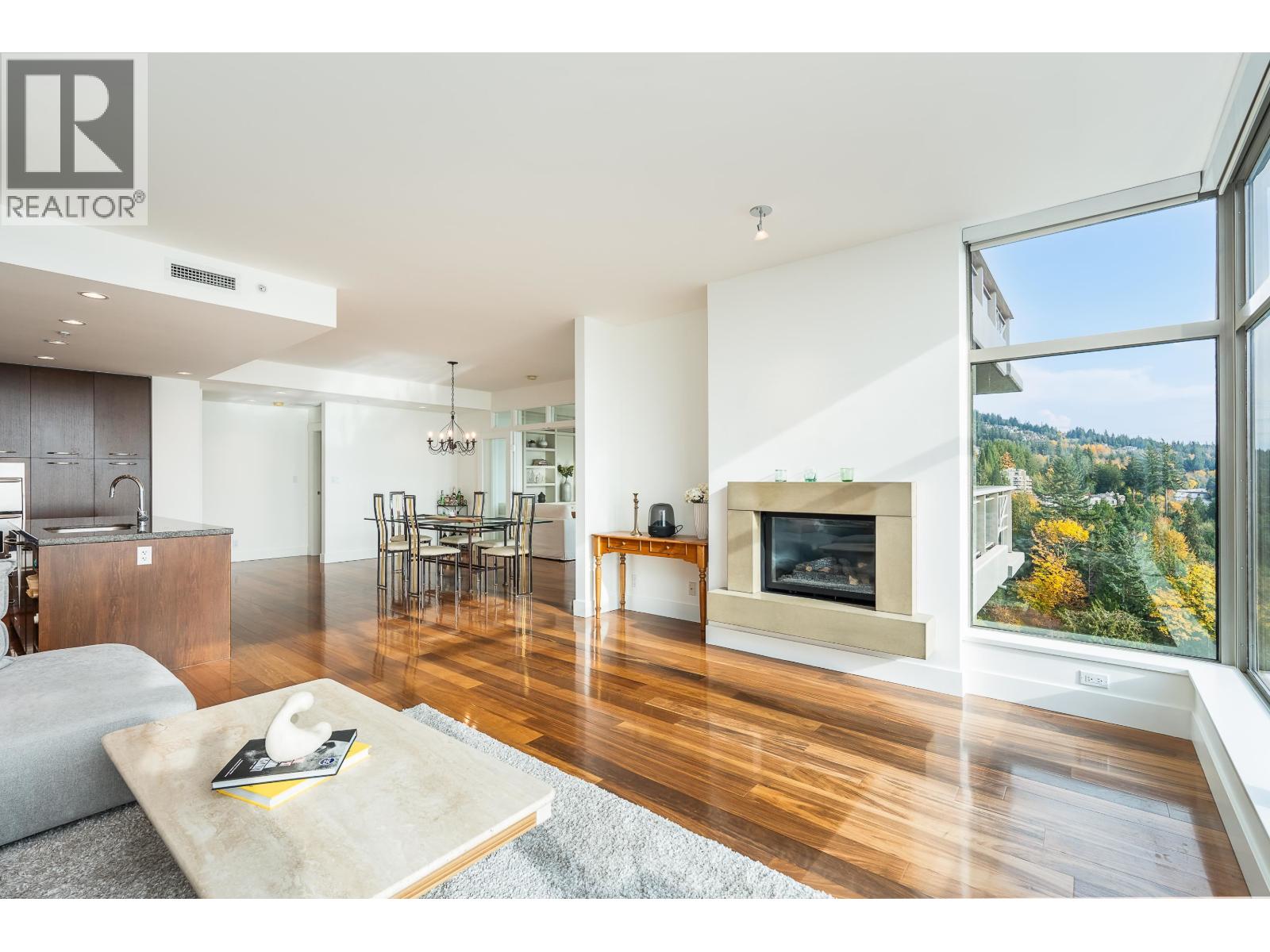 1101 3335 CYPRESS PLACE, West Vancouver