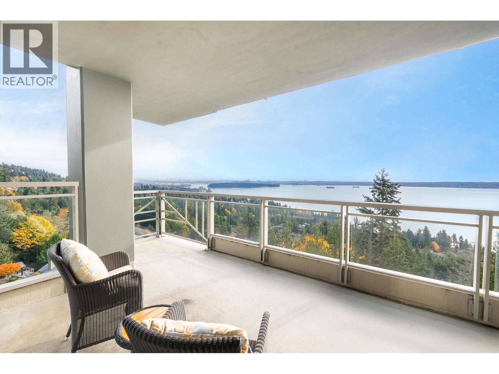 1101 3335 CYPRESS PLACE, West Vancouver