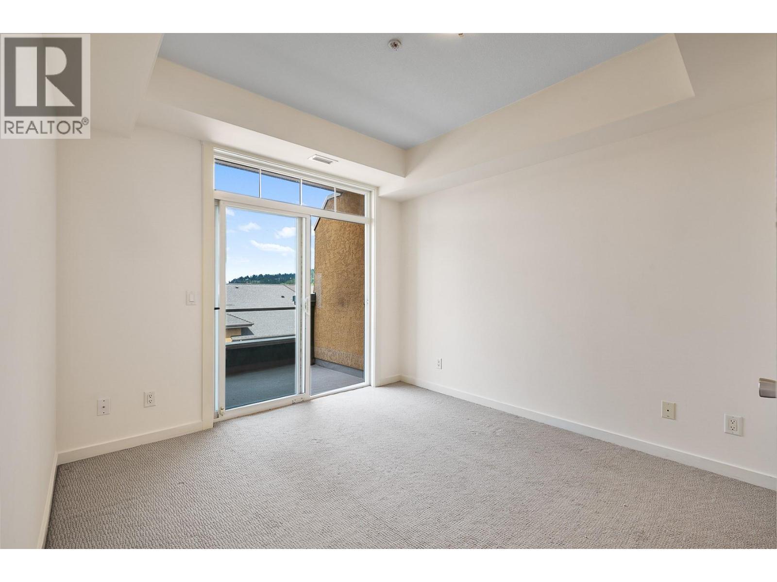 414 3550 Woodsdale Road, Lake Country