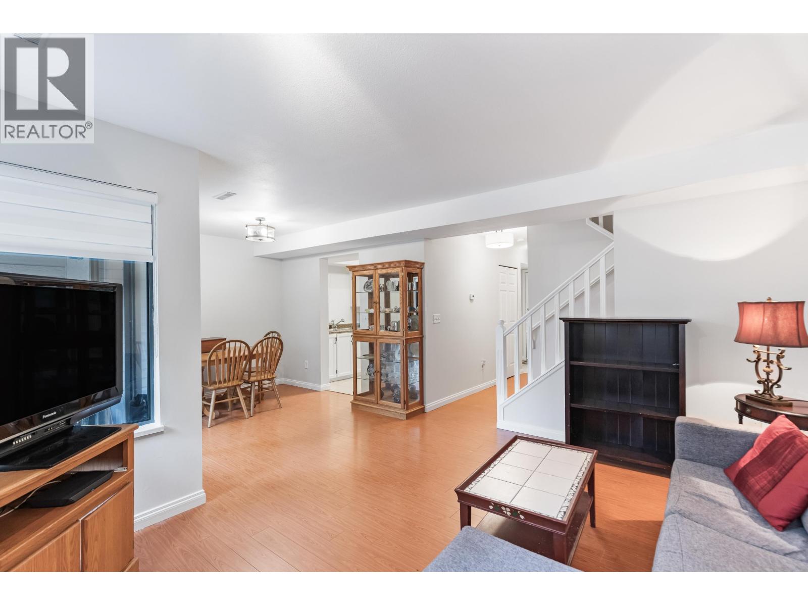 12 20681 THORNE AVENUE, Maple Ridge