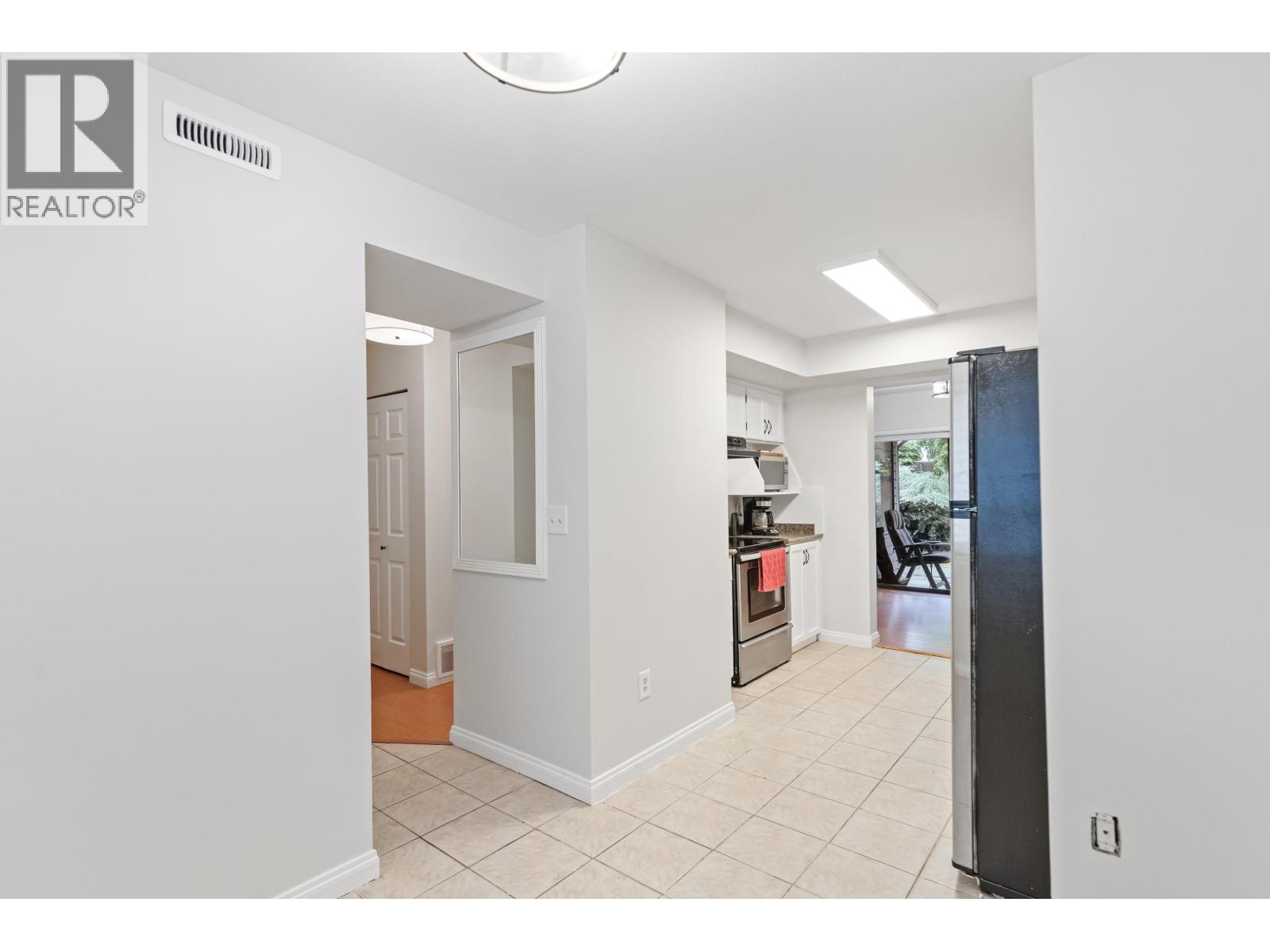 12 20681 THORNE AVENUE, Maple Ridge