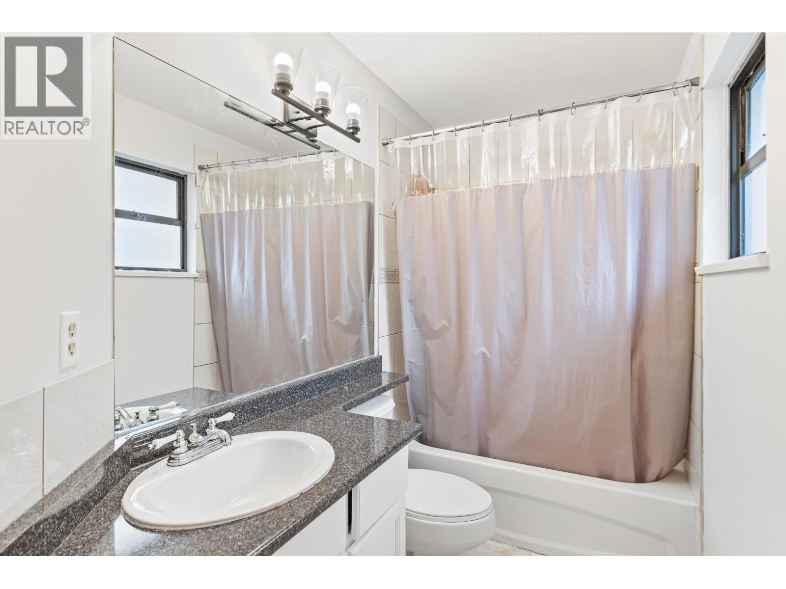 12 20681 THORNE AVENUE, Maple Ridge