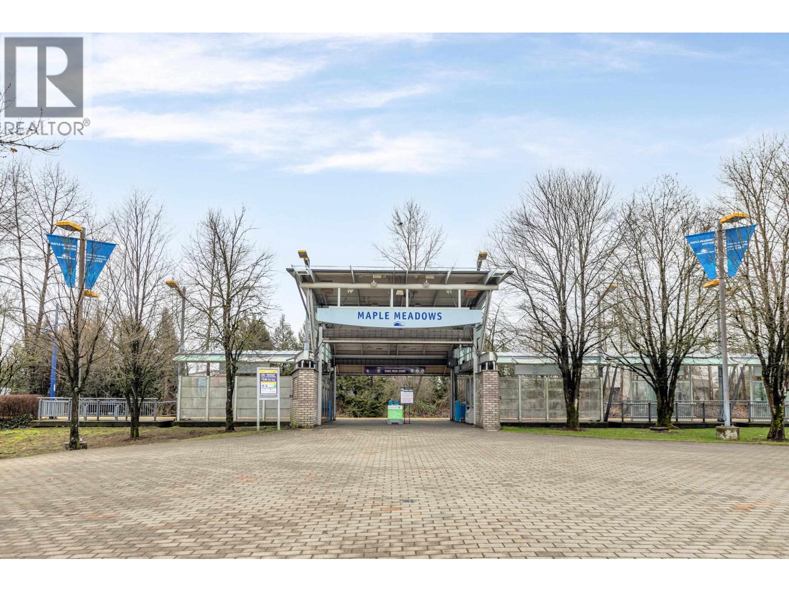 12 20681 THORNE AVENUE, Maple Ridge